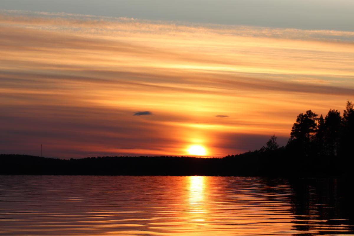 Auringonlasku - Suullisenlahti