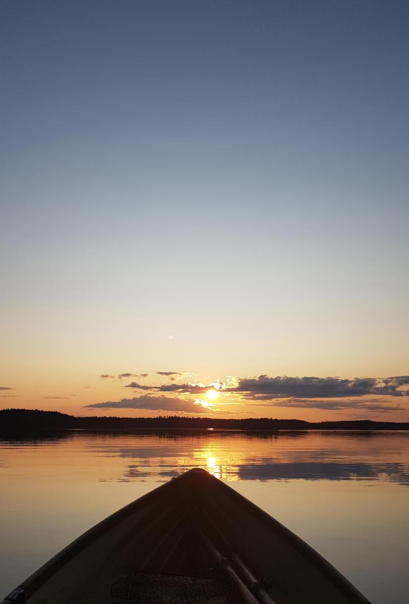 Kohti auringonlaskua 9.8.2019 - Käenniemen edusta